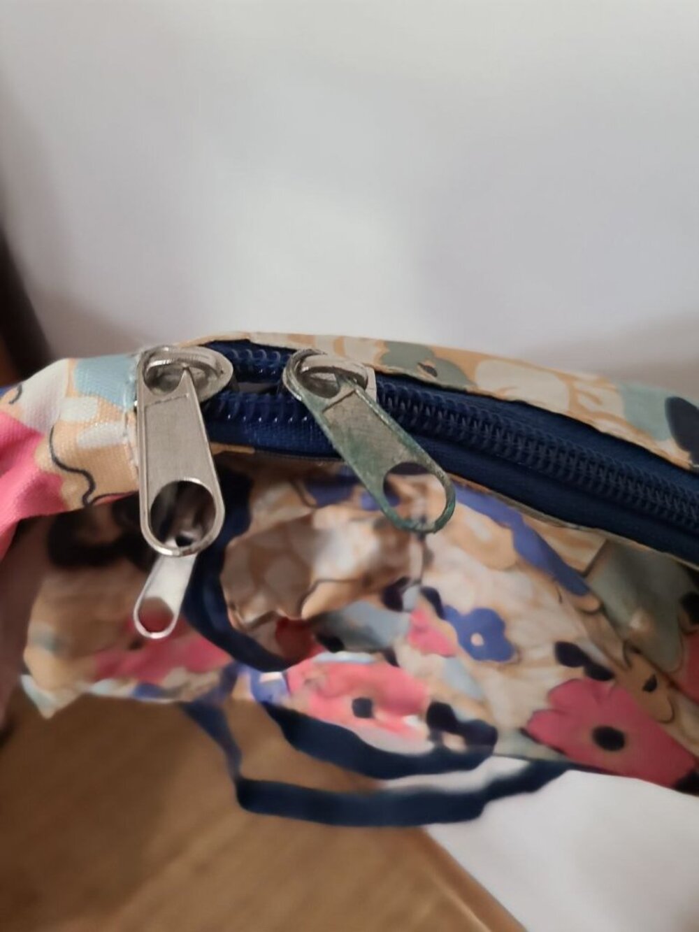 Floral Mini Backpack - Picture 4 of 6